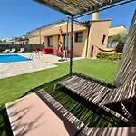 Moderne Medes Mar Mit Privatpool By Interhome Torroella de Montgrí