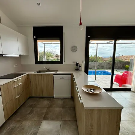 Moderne Medes Mar Mit Privatpool By Interhome Hébergement de vacances *
